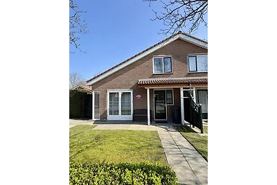 Schoneveld 367 (Strandparel), Breskens