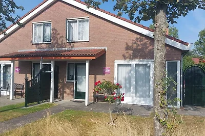 Schoneveld 369 (Strandparel), Breskens