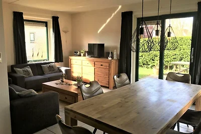 Schoneveld 146 (Zeemeeuw), Breskens