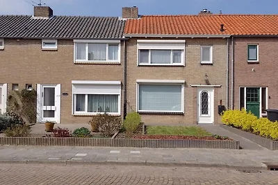 Dr. Broodmanstraat 10, Breskens