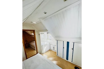 Nummer Één 26a, Hoofdplaat