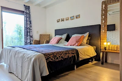 Schoneveld 11 (Zeester), Breskens