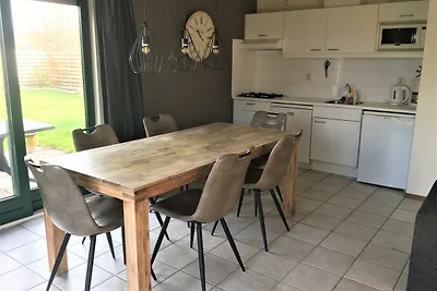 Schoneveld 146 (Zeemeeuw), Breskens