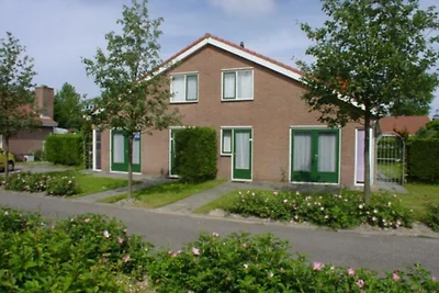 Schoneveld 369 (Strandparel), Breskens