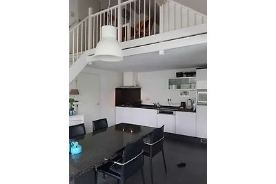 Schoneveld 121 (Duinroos), Breskens