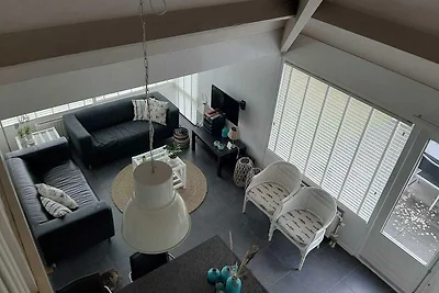 Schoneveld 121 (Duinroos), Breskens