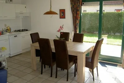 Schoneveld 170 (Zeemeeuw+), Breskens