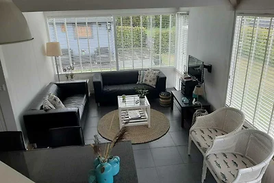 Schoneveld 121 (Duinroos), Breskens