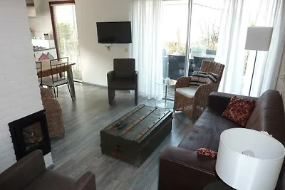 Schoneveld 11 (Zeester), Breskens