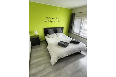 Dr. Broodmanstraat 10, Breskens