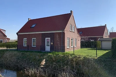 Landgoed de Lente 34 (Krokus), Breskens