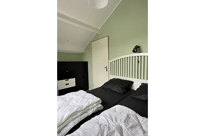 Schoneveld 367 (Strandparel), Breskens