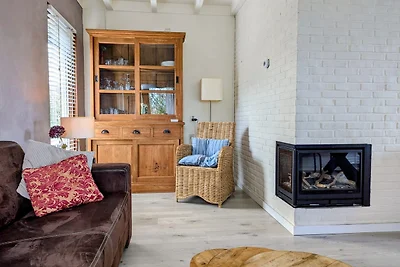 Schoneveld 11 (Zeester), Breskens