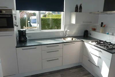 Schoneveld 11 (Zeester), Breskens