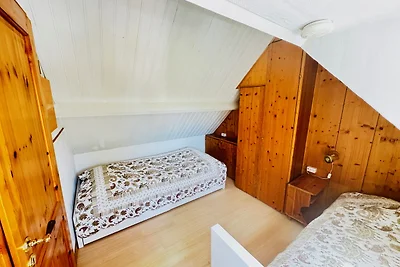 Nummer Één 26a, Hoofdplaat