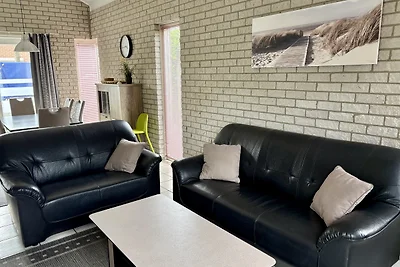 Schoneveld 367 (Strandparel), Breskens