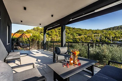 Villa Marivi – Strandhaus mit Pool