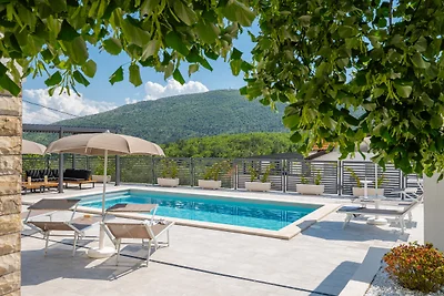 Villa Magnolia Pool und Whirlpool