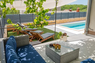 Villa Kristina mit Pool, max. 12Per