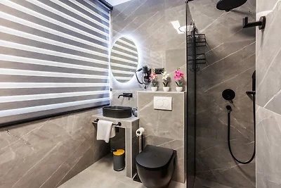 Villa Marivi – Strandhaus mit Pool