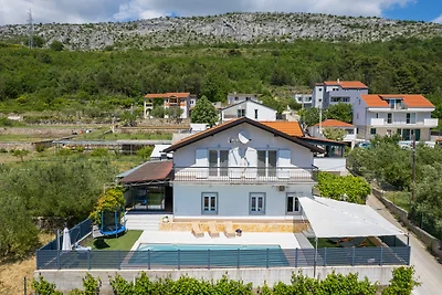 Villa Kristina mit Pool, max. 12Per