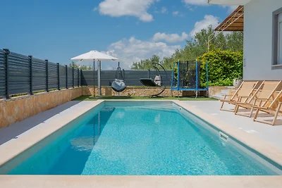 Villa Kristina mit Pool, max. 12Per