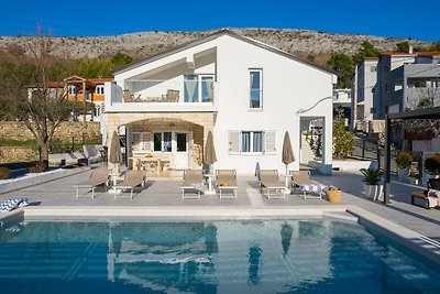 Villa Magnolia Pool und Whirlpool