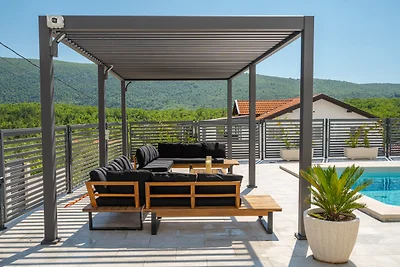 Villa Magnolia Pool und Whirlpool