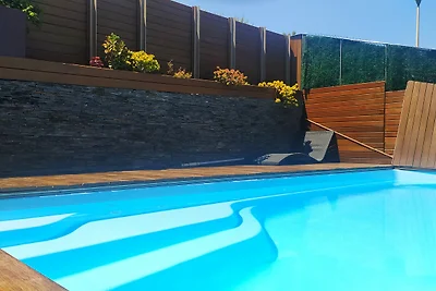 Great Sea Views - Pool Private