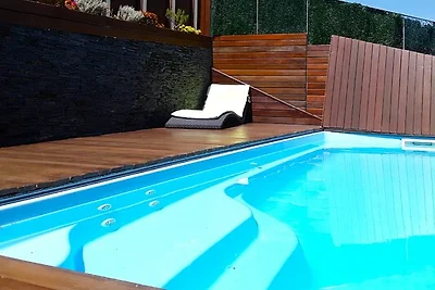 Great Sea Views - Pool Private