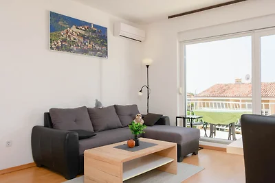 55m² Balkon-Apartment-1 KM zum Meer