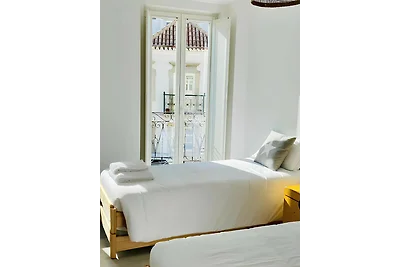 Clover House Tavira