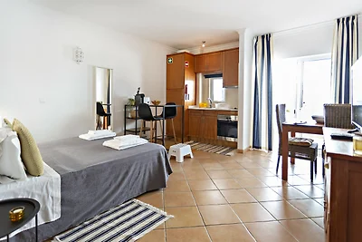 QV 11 - Stripes Apartment - Quinta Velha