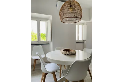 Clover House Tavira
