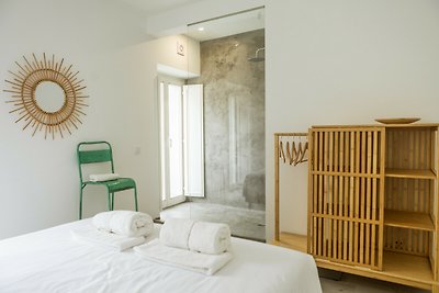 Clover House Tavira