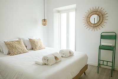 Clover House Tavira