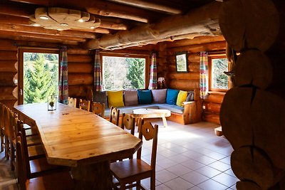 914. Superbe chalet rondin 12/14p 150m² 4ch...