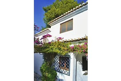 Schöne bezaubernde Villa mit Pool & Garten