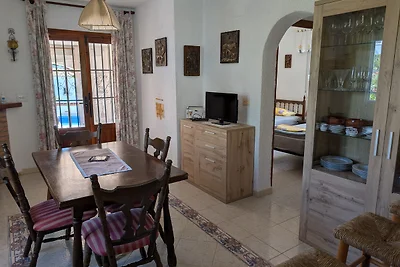 Casa Empedrola