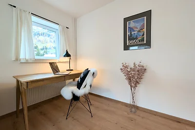 Sonnige 4.5 Zimmer Wohnung, Balkon