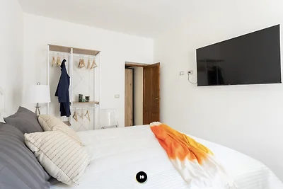 Hotels Too - Home Kristoforo