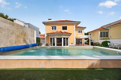 Villa Quinta da Marinha II