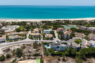 Villa Shakira
