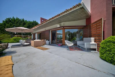 Villa Scenic