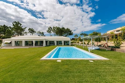 Villa Lotus
