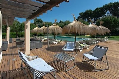 Villa Aqua