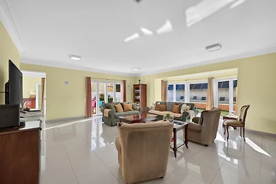 Villa Quinta da Marinha II