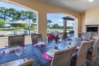 Villa Aqua