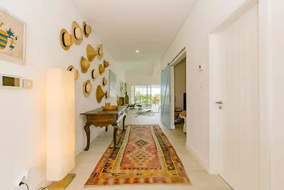 Villa Lotus