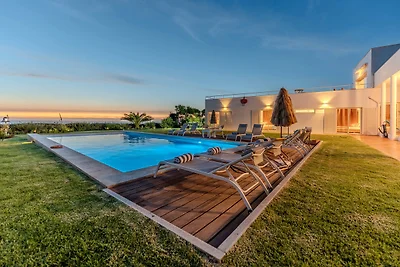 Villa Atlantic Blue